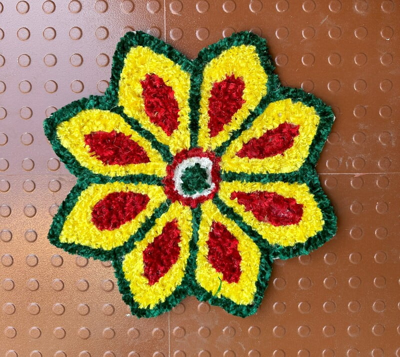 Rangoli Mat - E022 - 1ft