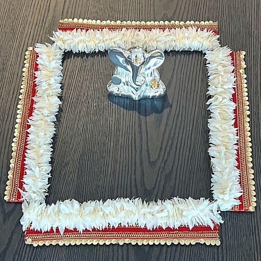 EMB RED RANGOLI X 4