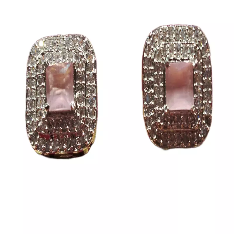 EARING AD
