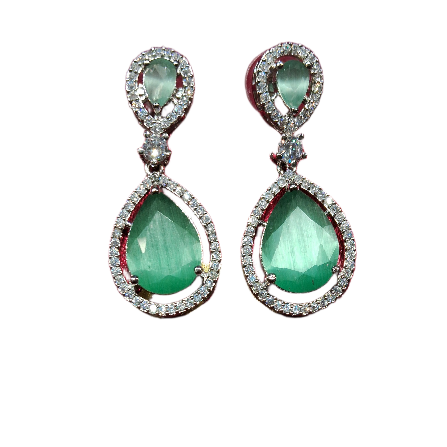 EARING AD