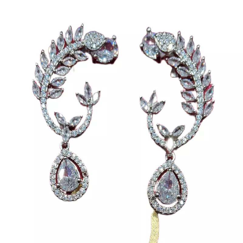 EARING AD