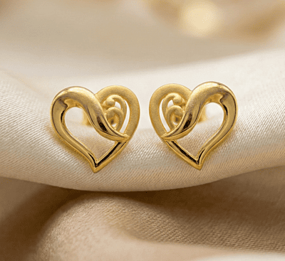 18 kt gold heart stud earrings