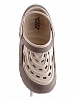 Wash & Wear Men’s Clogs – Lightweight, Comfortable & Water-Friendly