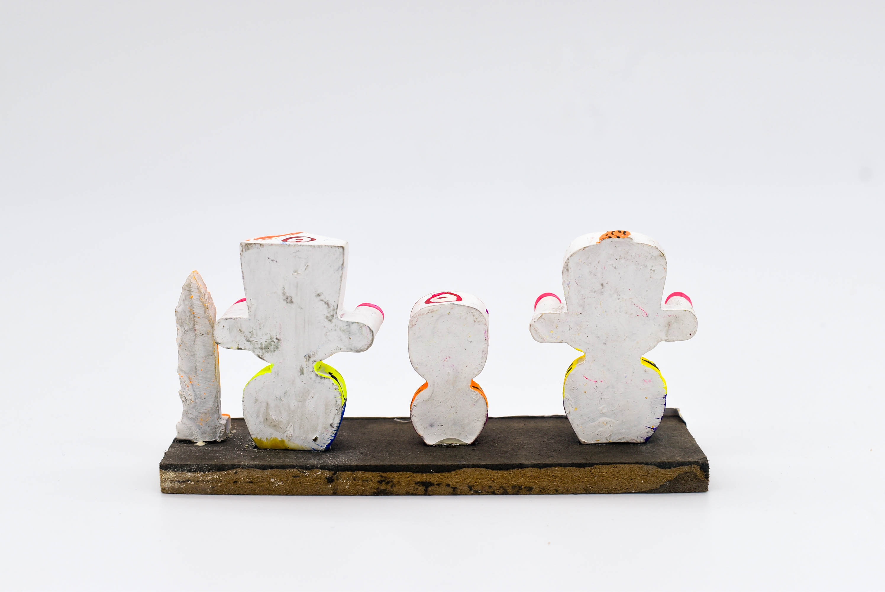 Traditional Handcrafted Lord Jagannath Family Idol Set, Wooden Decorative Figurine for Car Dashboard, Table Decor (Dimensions: 13cm x 6.5cm x 3.5cm)