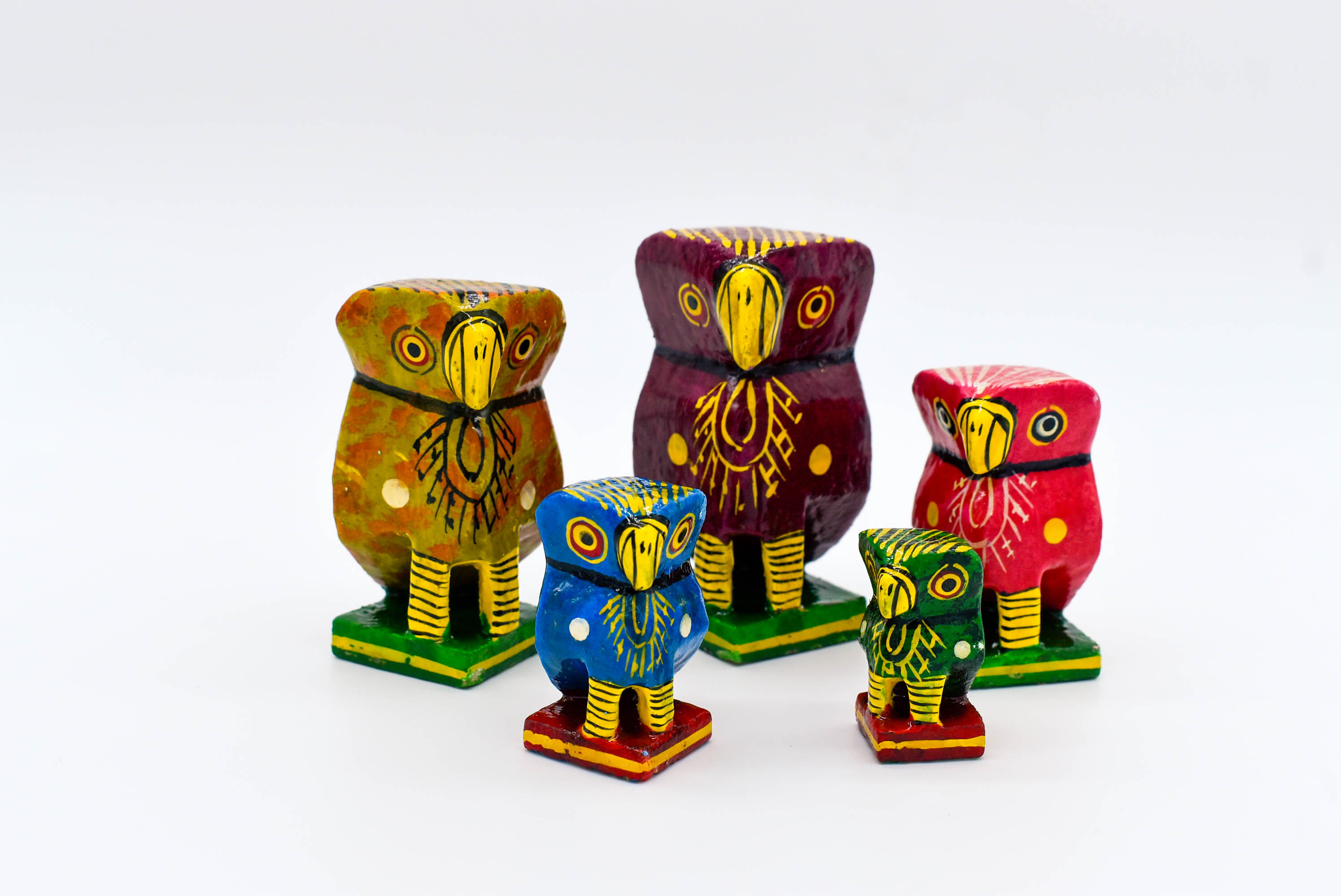 Handcrafted Wooden Owl Family Figurines, Set of 5, Multicoloured, 9 cm to 4 cm Height