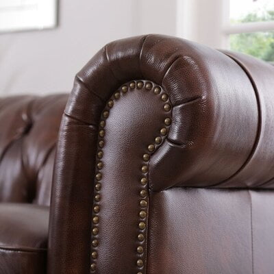 Genuine Leather Rolled Arm Chesterfield Sofa Genuine Leather Rolled Arm Chesterfield Sofa