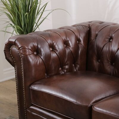 Genuine Leather Rolled Arm Chesterfield Sofa Genuine Leather Rolled Arm Chesterfield Sofa