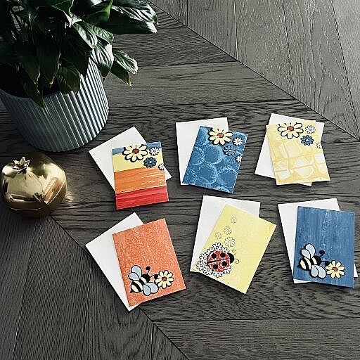 FLORAL KIDS FLAT CARDS