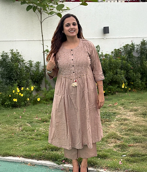 Biscuit Pintuck Kurta Set
