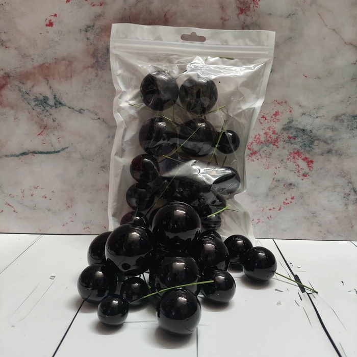 Faux Ball Black