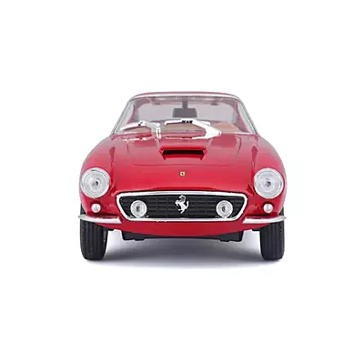 Ferrari Berlinetta Passo Corto 250 GT | 1:24 | Bburago