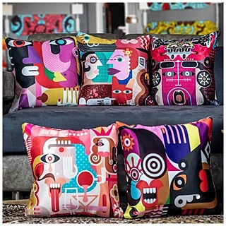 Figures Digital Printed Cushion Cover Set of 5 - 13 Figures Digital Printed Cushion Cover Set of 5 - 13