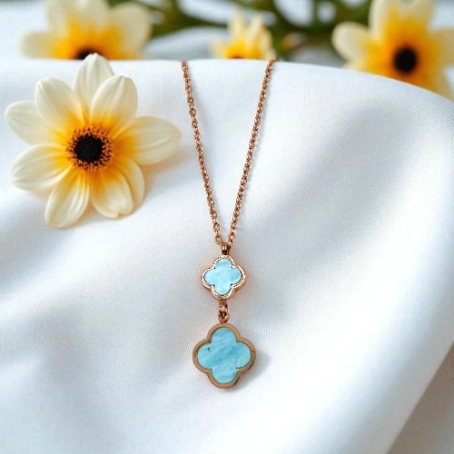 Elegant Rose Gold & Blue Clover Pendant Necklace