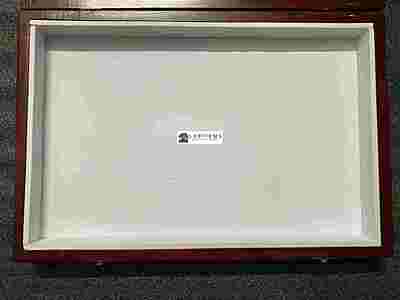 Insect storage box for colleges