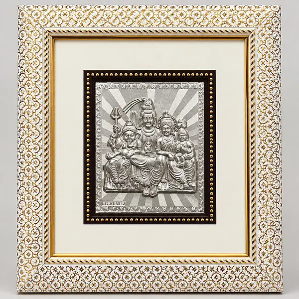 999 Silver Shiv Parivar Photo Frame – 9 × 11 Inch