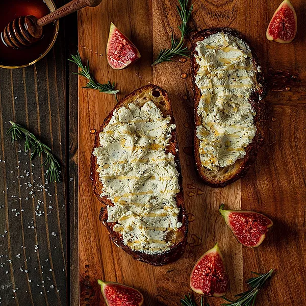 Fromage Blanc Italian Black Truffles