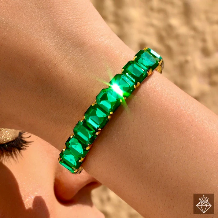 Anti-Tarnish Crystals Bracelet