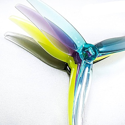 GEMFAN 4525 Hurricane PC 2L2R 3 Blade Propeller