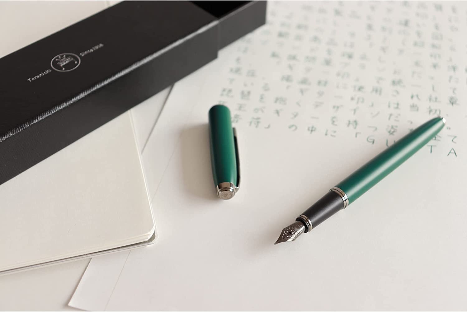 Guitar Fountain Pen Green