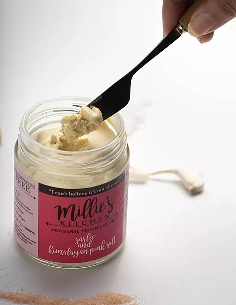 Garlic and Pink Himalayan Salt Soft Cheese - Millies Kitchen