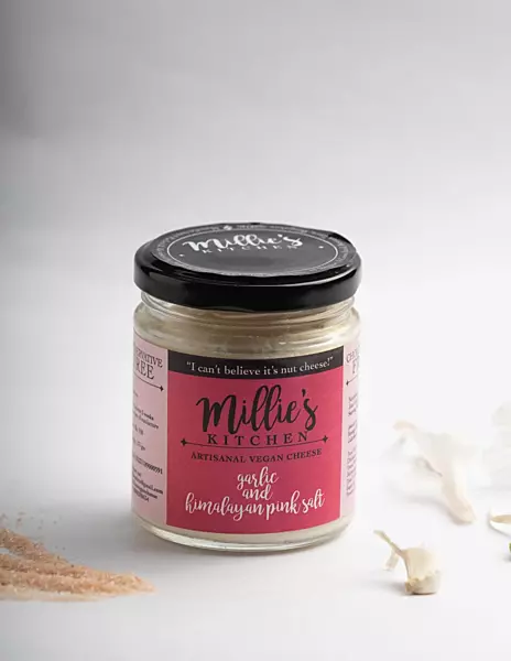 Garlic and Pink Himalayan Salt Soft Cheese - Vegan