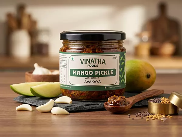 Andhra Mango Pickle with Garlic (Avakaya) – 250g
