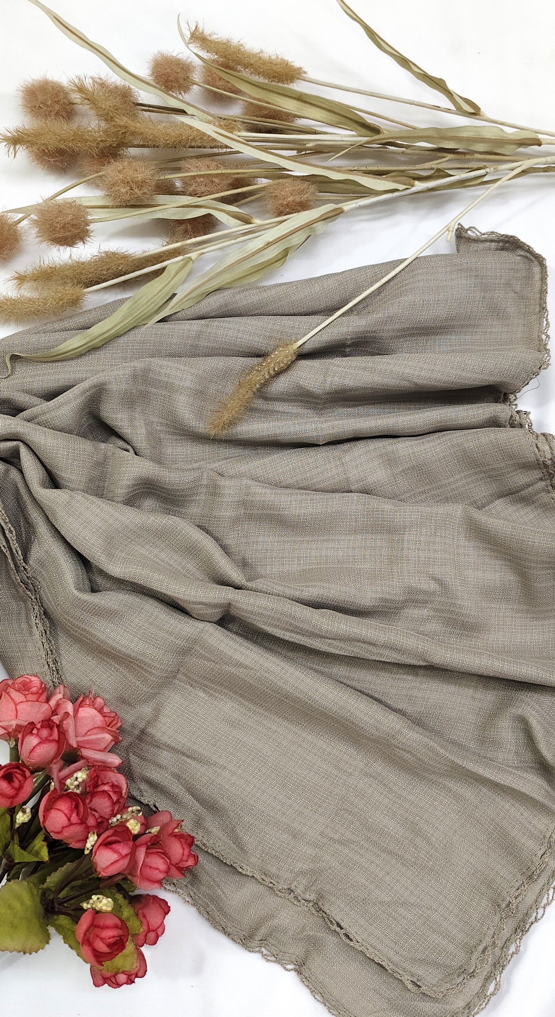 Gentleman Cotton Crochet Border