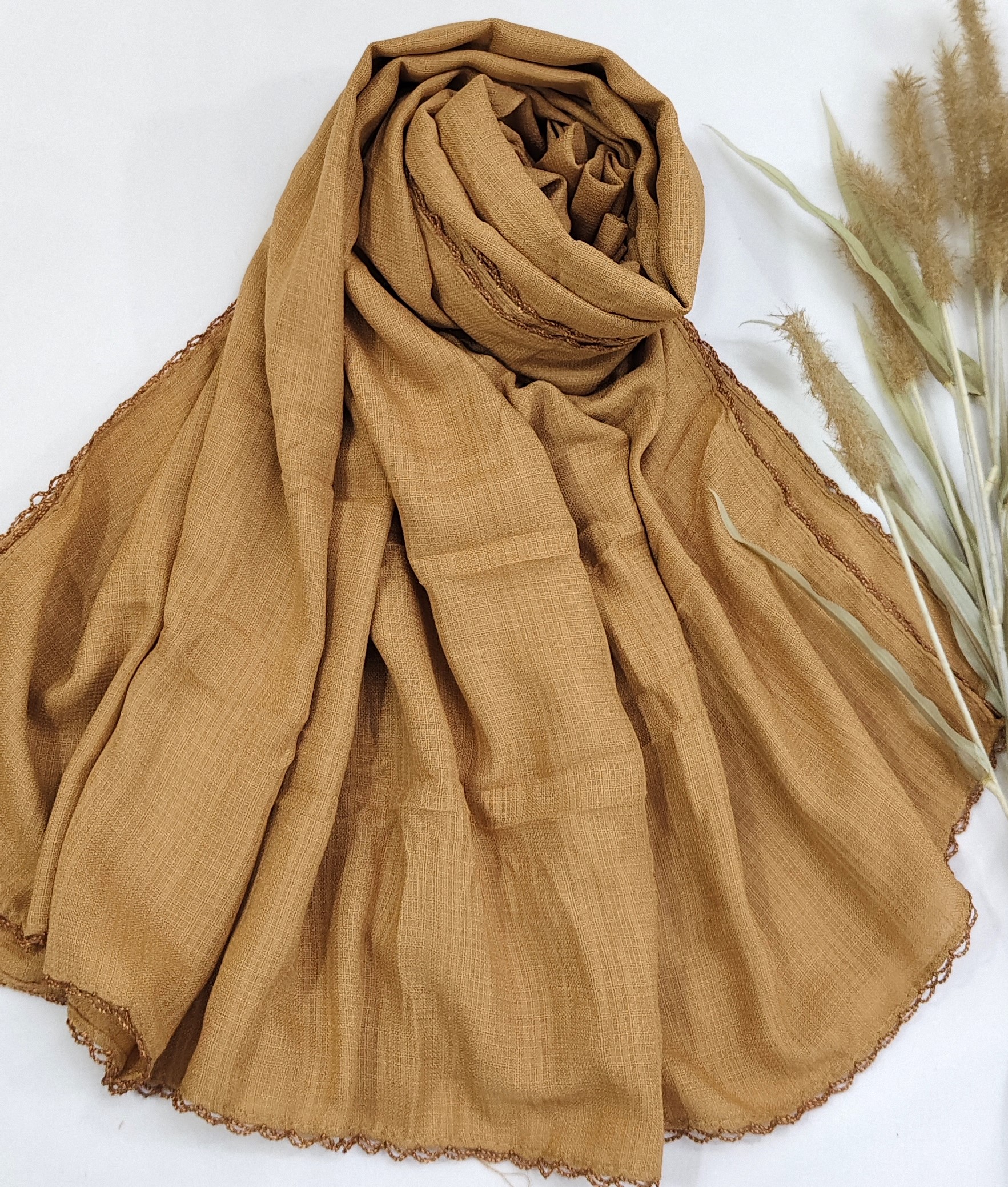 Gentleman Cotton Crochet Border