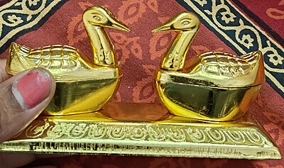 VARALAKSHMI Gold plated Kumkum Dabbi made of german silver (Gold Swan) (cleanable)