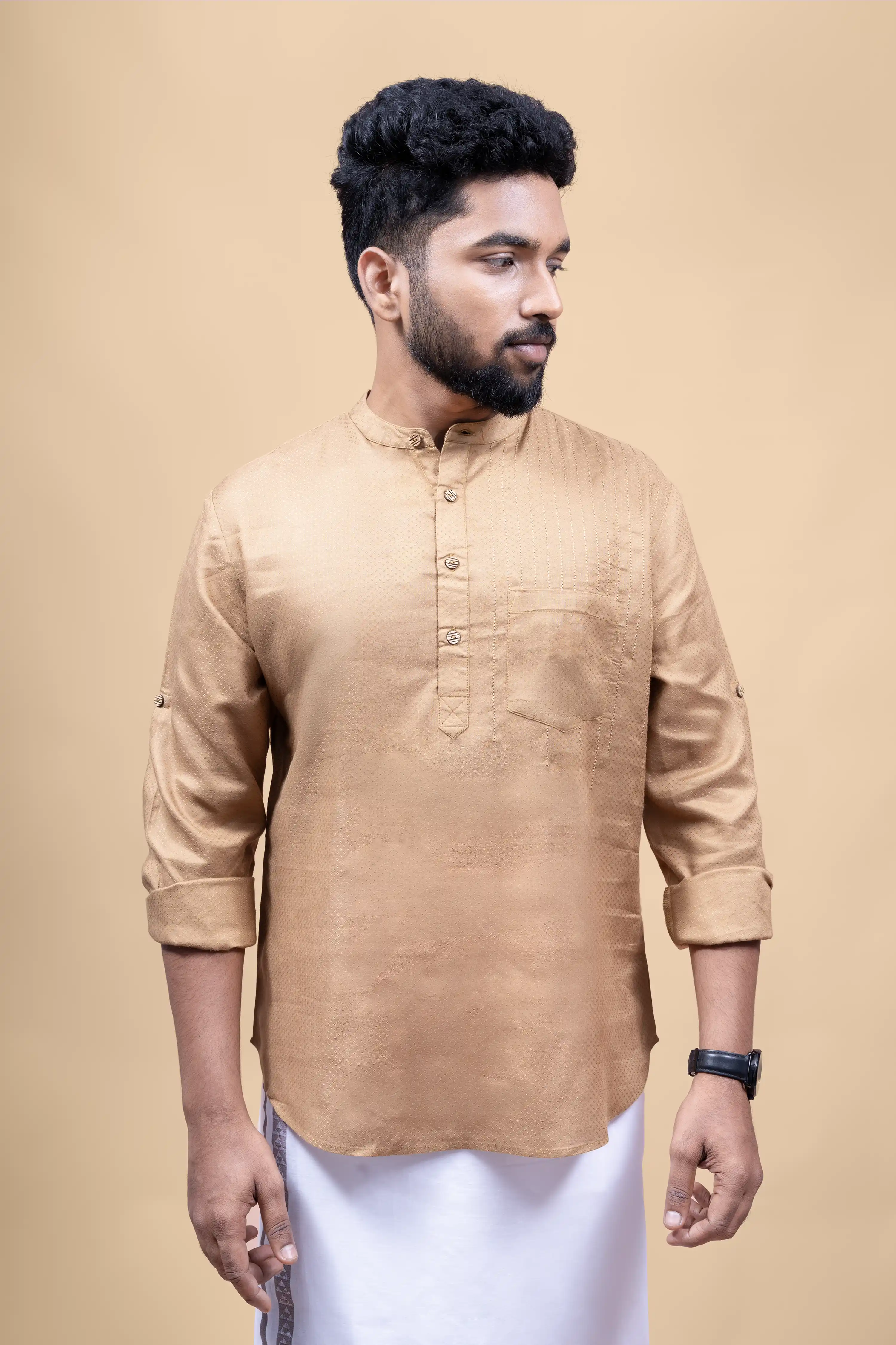 Men's Embroidered Short Kurta