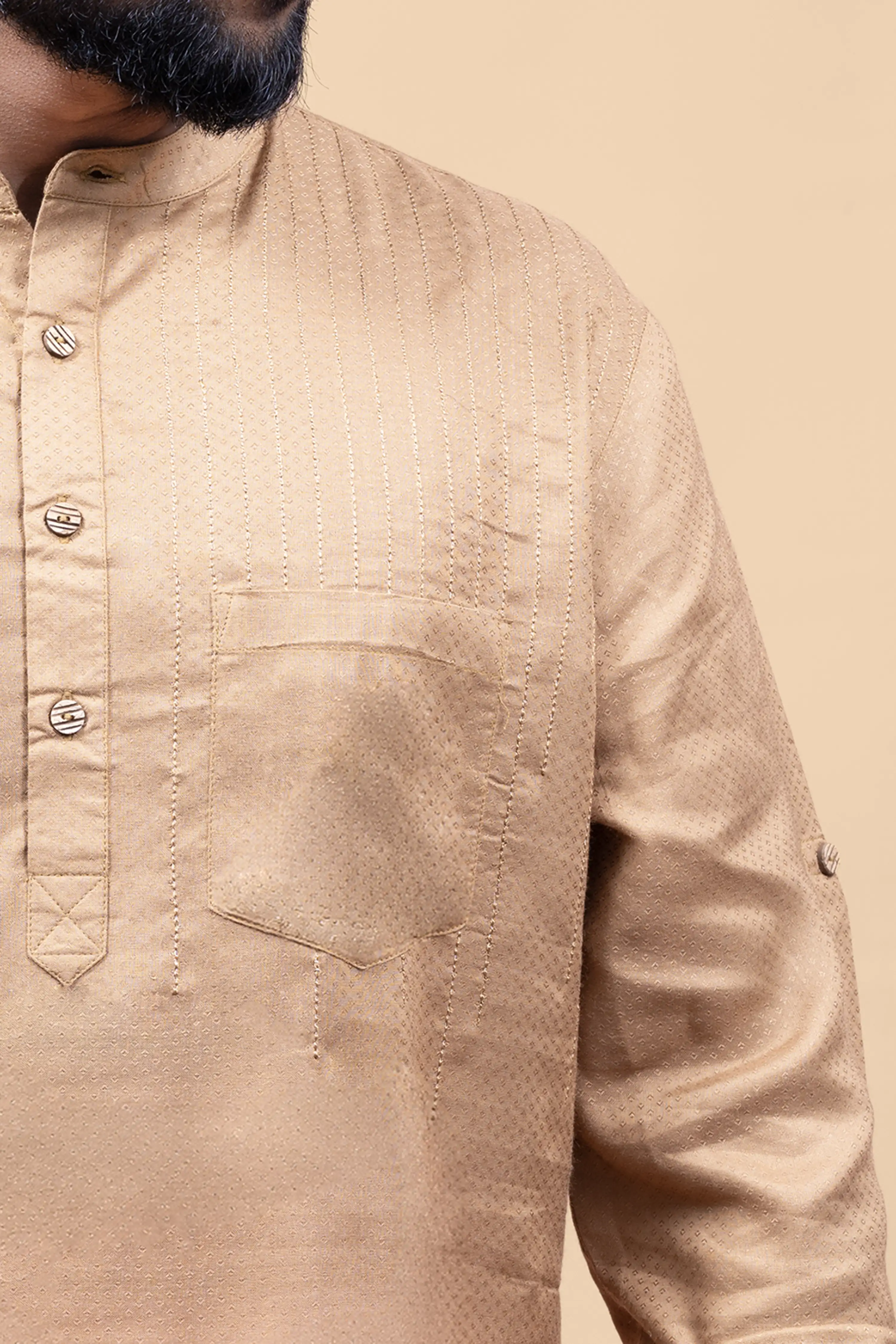 Men's Embroidered Short Kurta