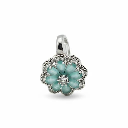 Stunning Flower Cluster Ring with Green Gemstones