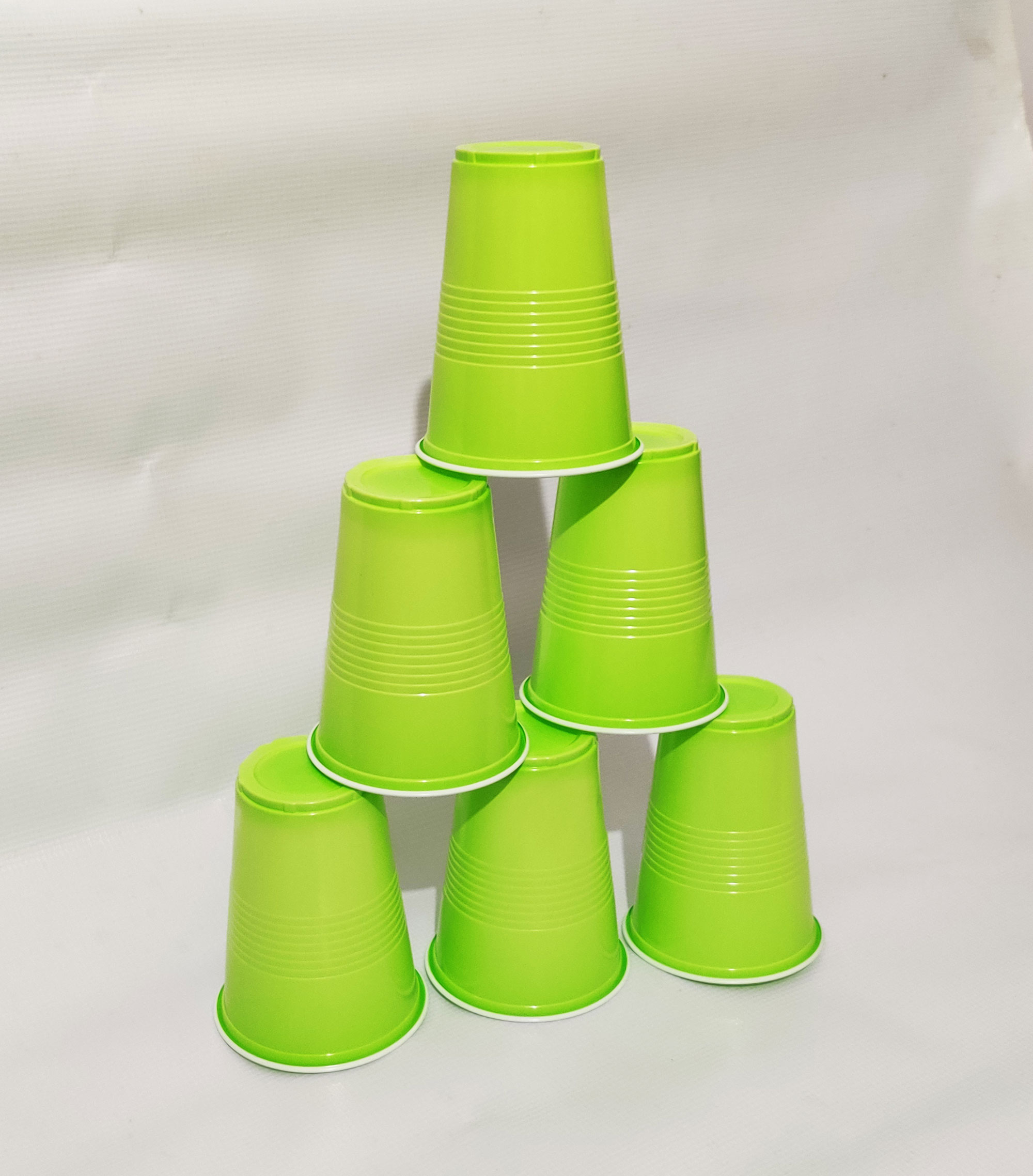 The Magic Balloon Store- Beer Pong Glasses- Drinking Glasses for Christmas Bachelor Cocktail New Year and Wedding Party Supplier - Liquid Capacity 450ml Pack of 20pcs