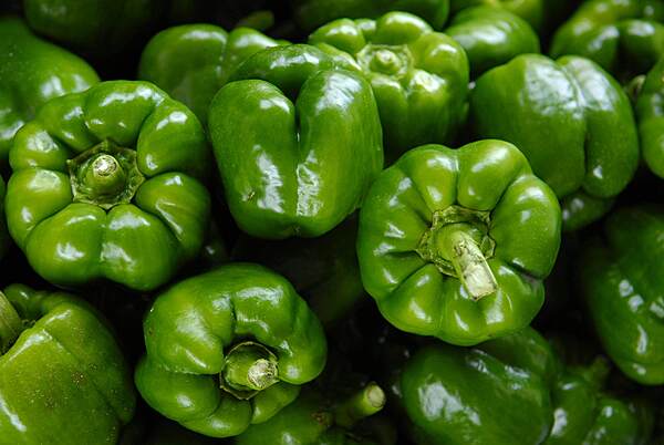 Green Capsicum 2 Pieces (250-250 Gms)