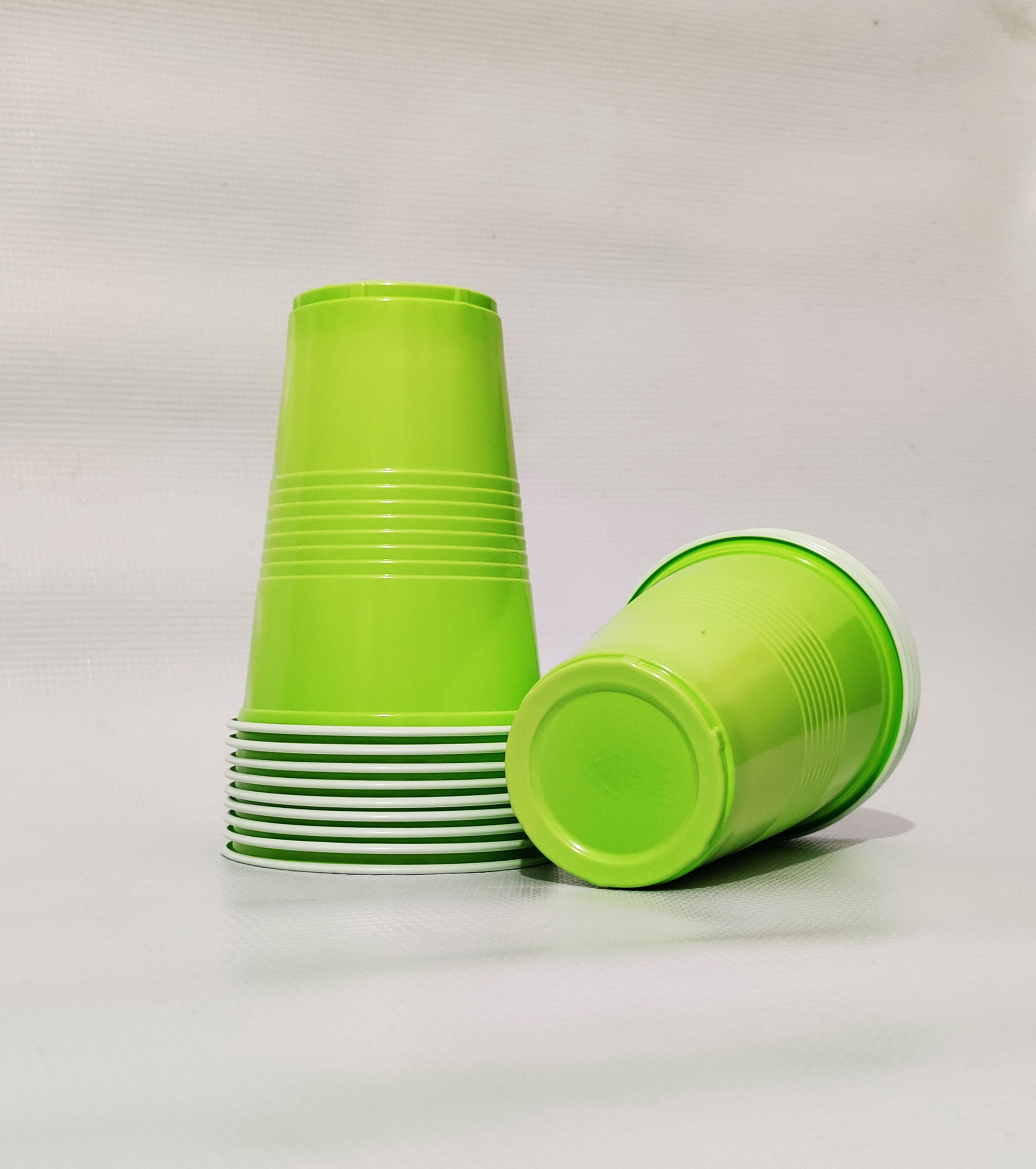 The Magic Balloon Store- Beer Pong Glasses- Drinking Glasses for Christmas Bachelor Cocktail New Year and Wedding Party Supplier - Liquid Capacity 450ml Pack of 20pcs