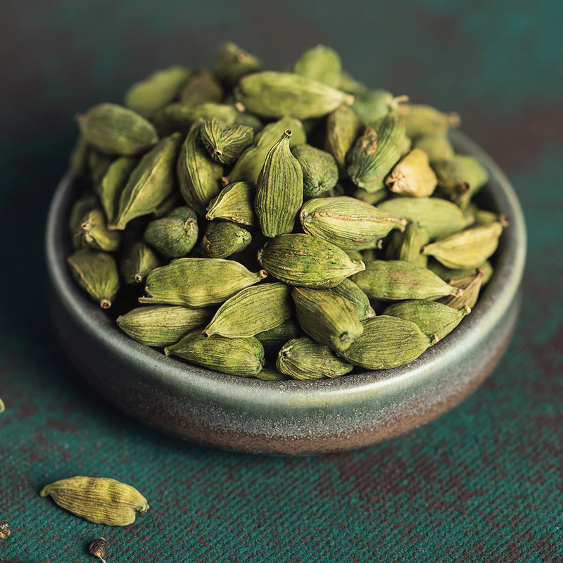 Green Elaichi (Cardamom)