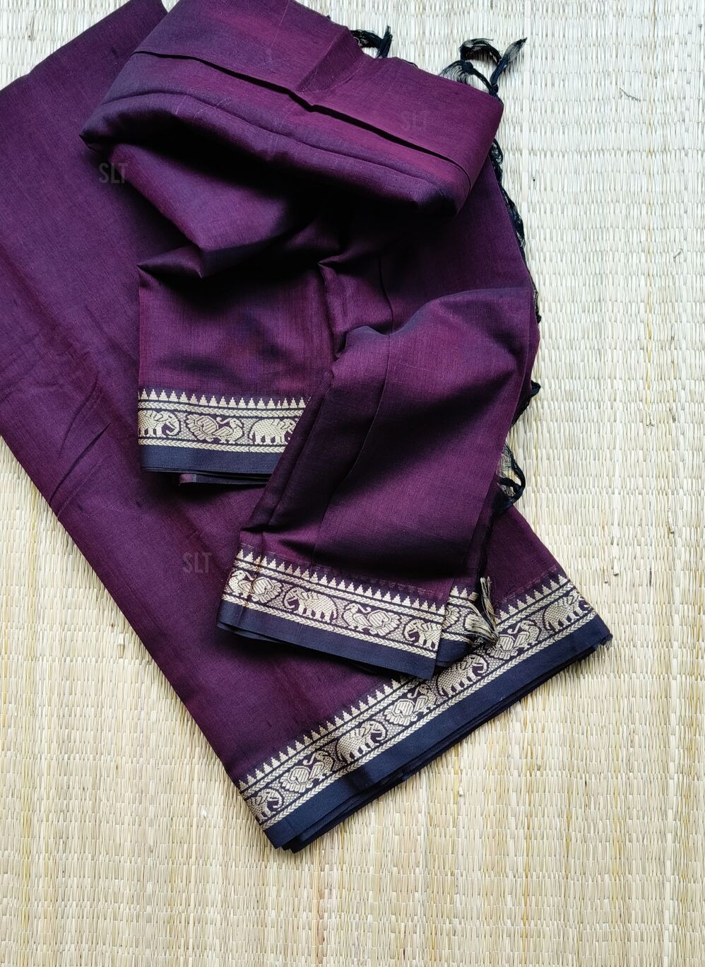 Janani - जननी ( Narayanpet Dress material in Brown Colour - 100 Count )