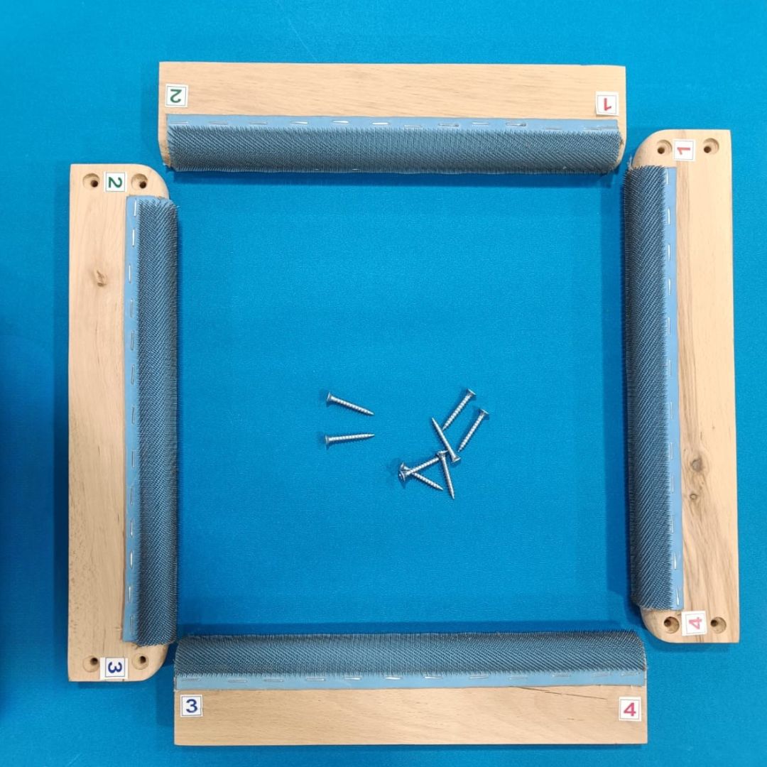 Zuchi Punch Needle Frame with Gripper 10x10 inch Zuchi Punch Needle Frame with Gripper 10x10 inch