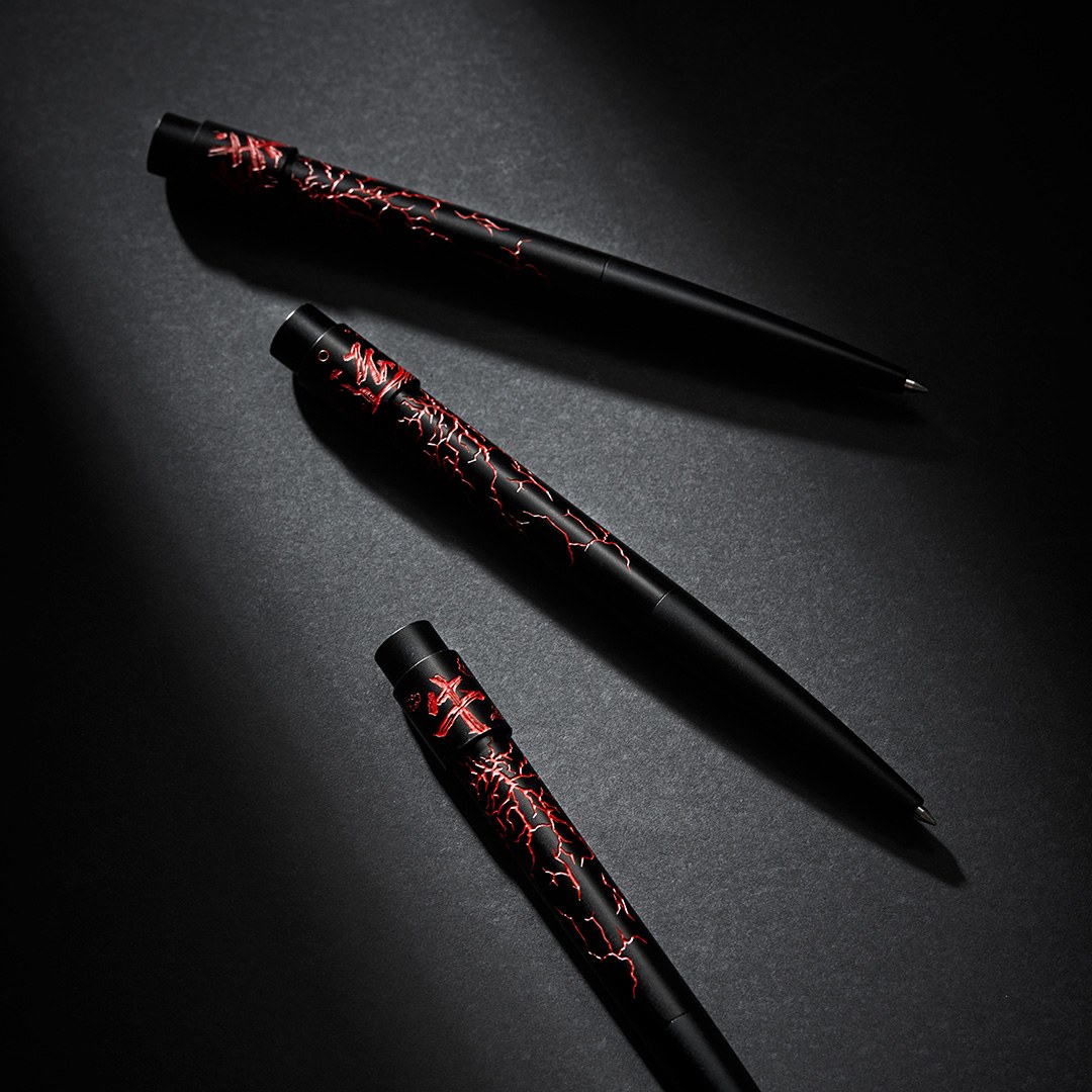 Guochao Signature Pen Black Red