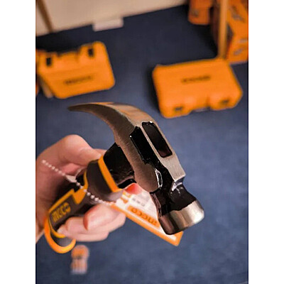 INGCO MINI CLAW HAMMER 8OZ/220G HCH81008D INGCO MINI CLAW HAMMER 8OZ/220G HCH81008D