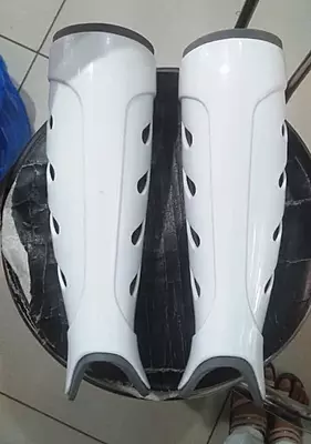 HOCKEY SHINGUARD PLASTIC PRO SHIN-73