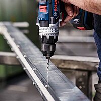 Professional HSS (Metal) 13pcs Set| Point Tip for Fast, Efficient Drilling | Wide Range of Sizes, One Compact Kit | Compact & Sturdy Case for Portability | 13 Metal Drill Bits