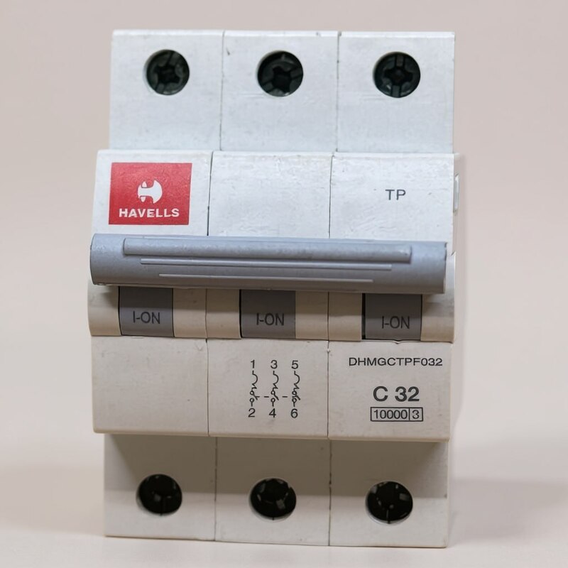 Havells 32A 3-Pole AC MCB – (C-Curve) (Refurbished)