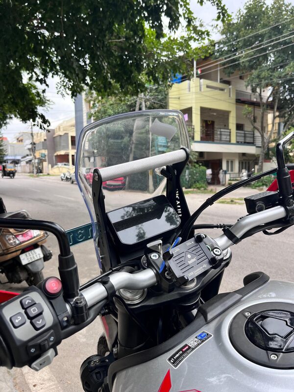 Hero Xpulse 210 Mobile Holder Mount