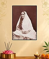 [WL] Holy Mother Sri Sarada Devi - Looking downwards - Studio