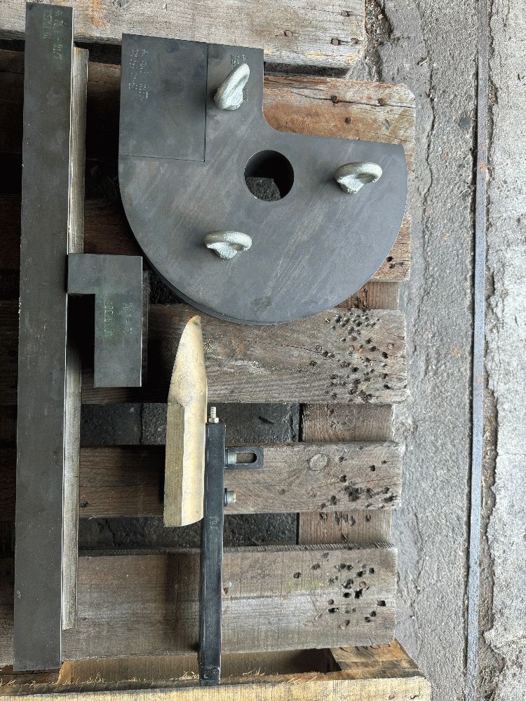 Pipe bending machine