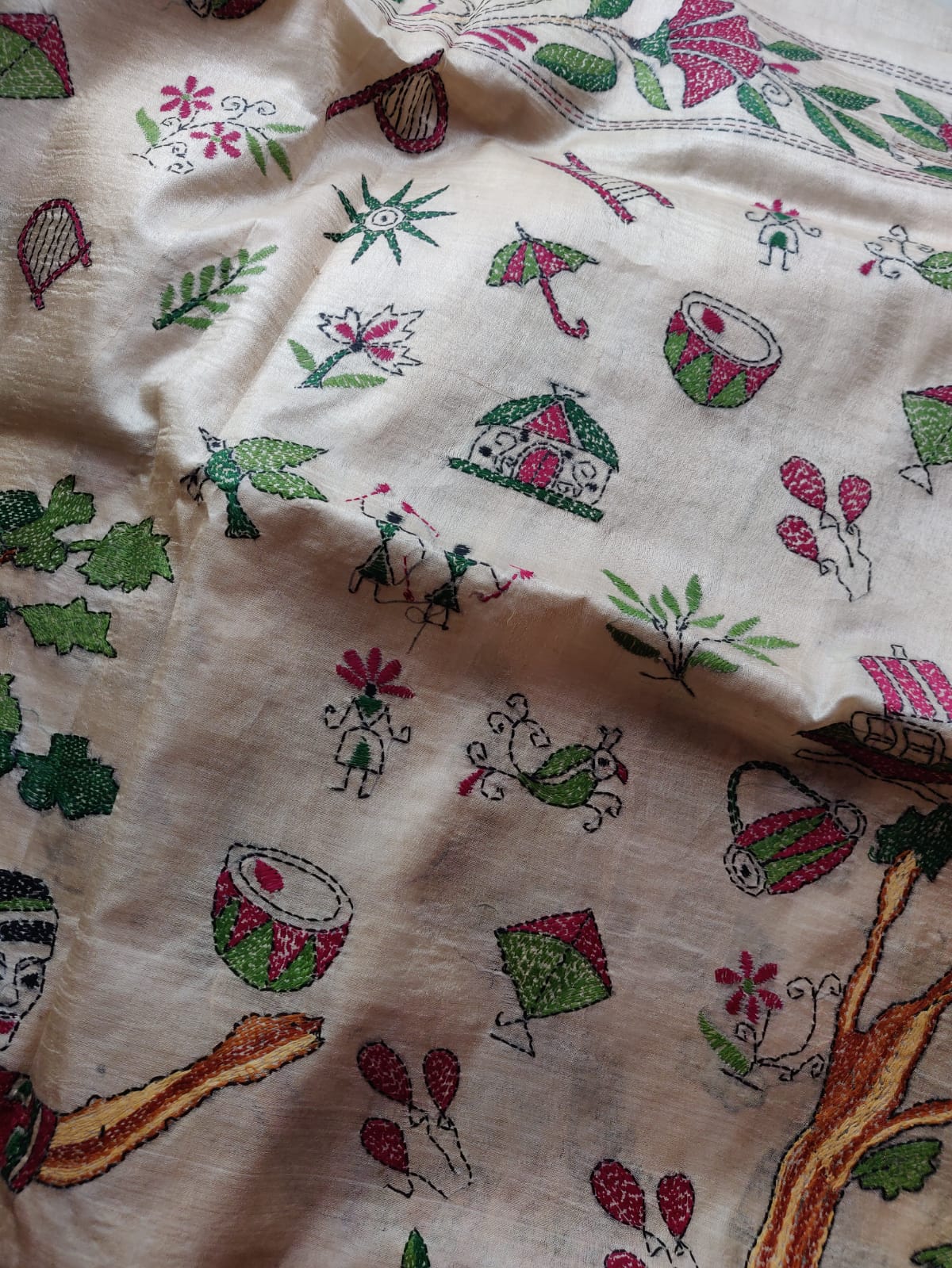 Tassar hand kantha stitch saree