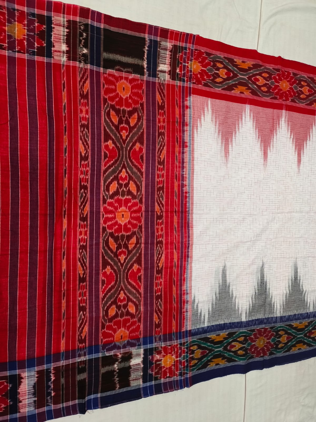 JHARANA DOUBLE BORDER SAREE