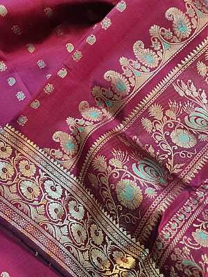 No Figure motif 2000 buta Magenta color pure Mulerry silk Swarnachari