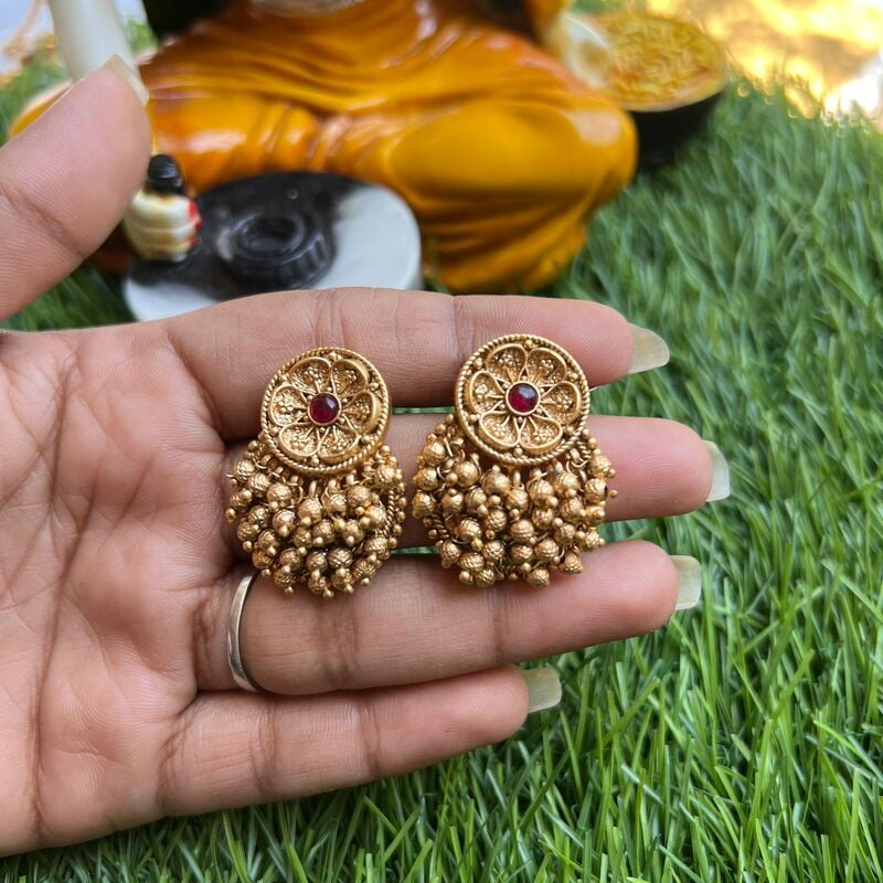 Pearls with Flower Stud